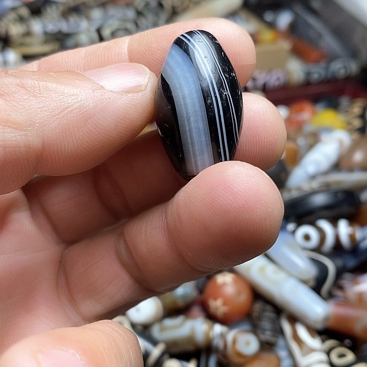 玛瑙/玉髓颈饰未镶嵌10