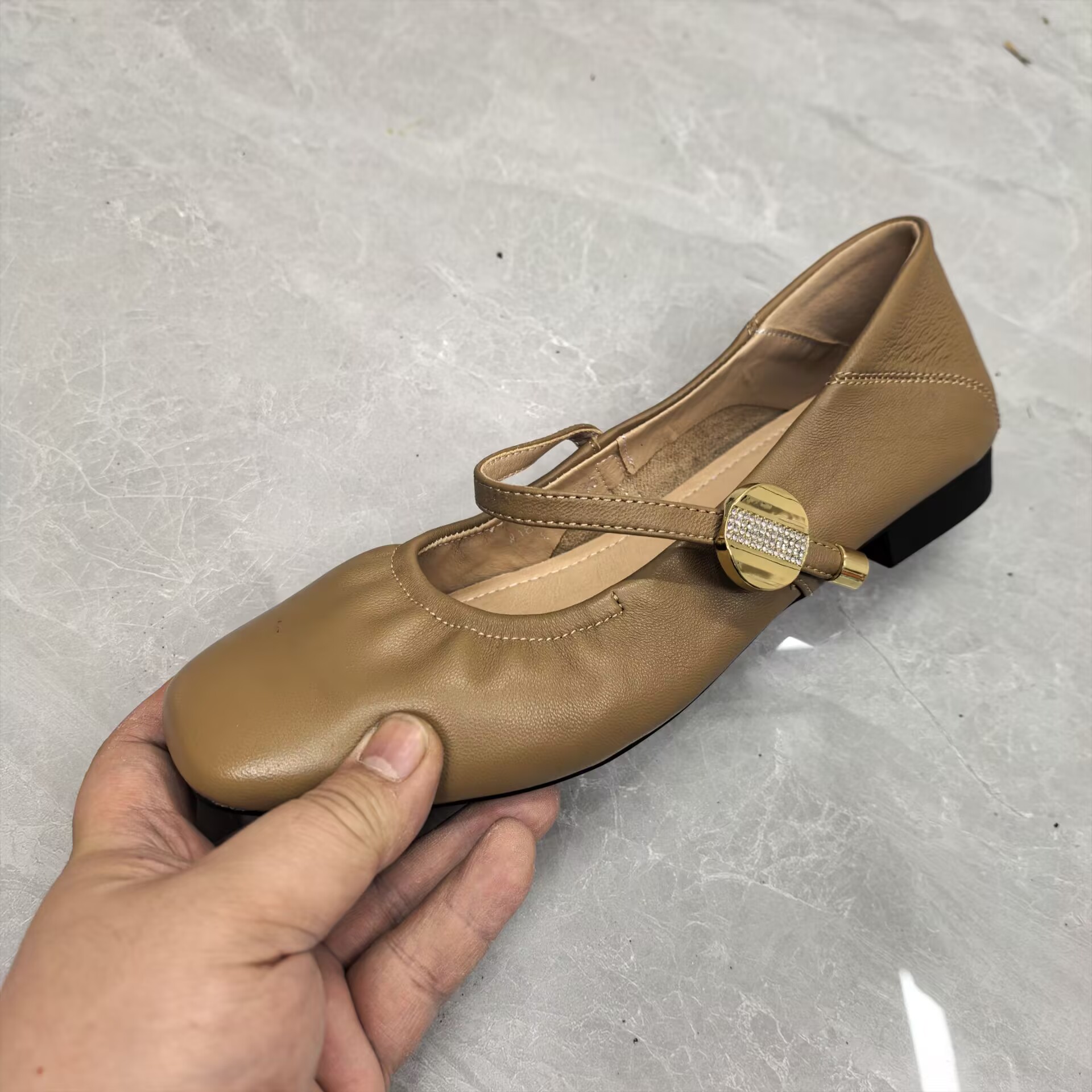 单鞋女 (羊皮) 80063  (孤品)a区f区37/38/36码