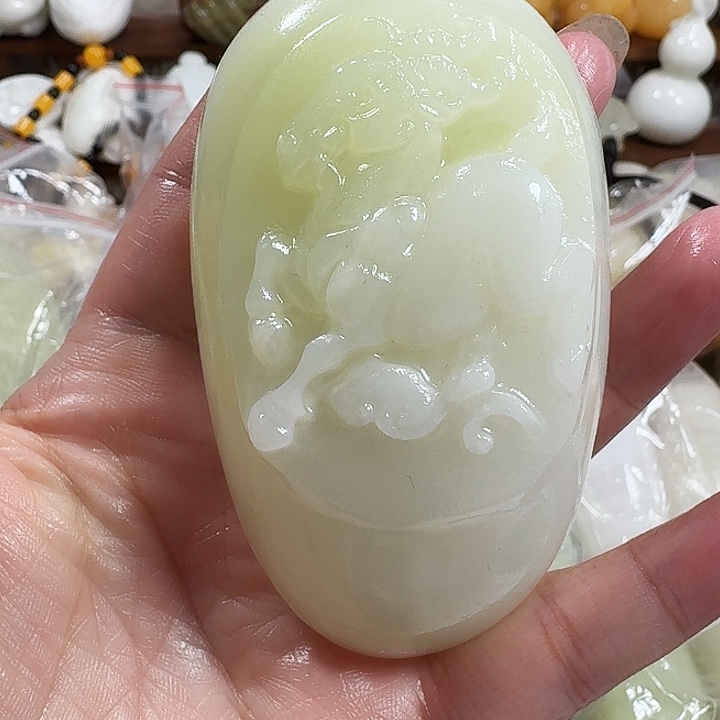 文***昊砖雕石头手把件不退不换