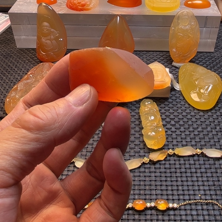 开***7石英质玉未镶嵌旦面