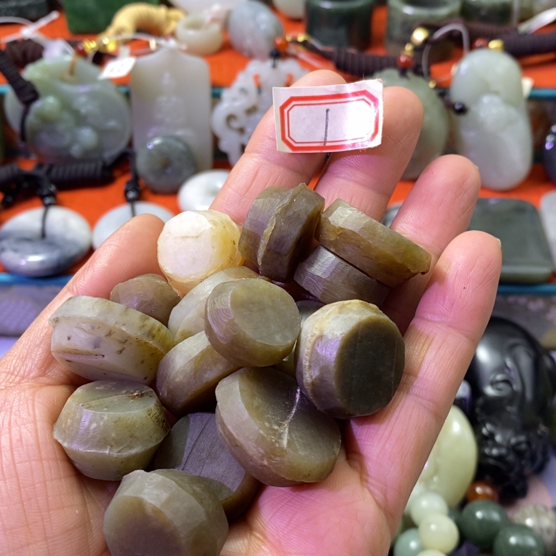 和田玉未镶嵌手链