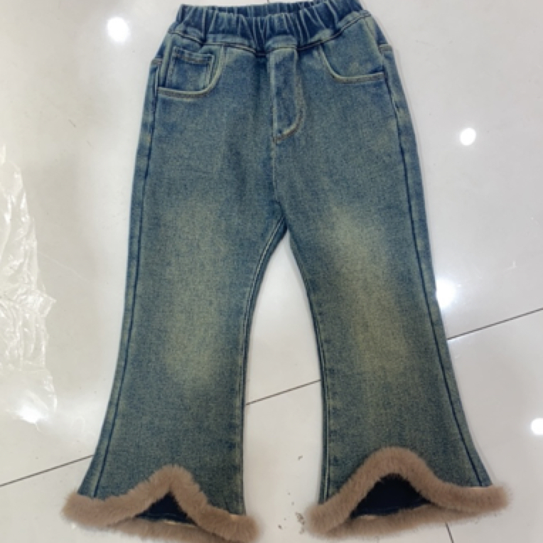 毛条微辣脚口牛仔裤