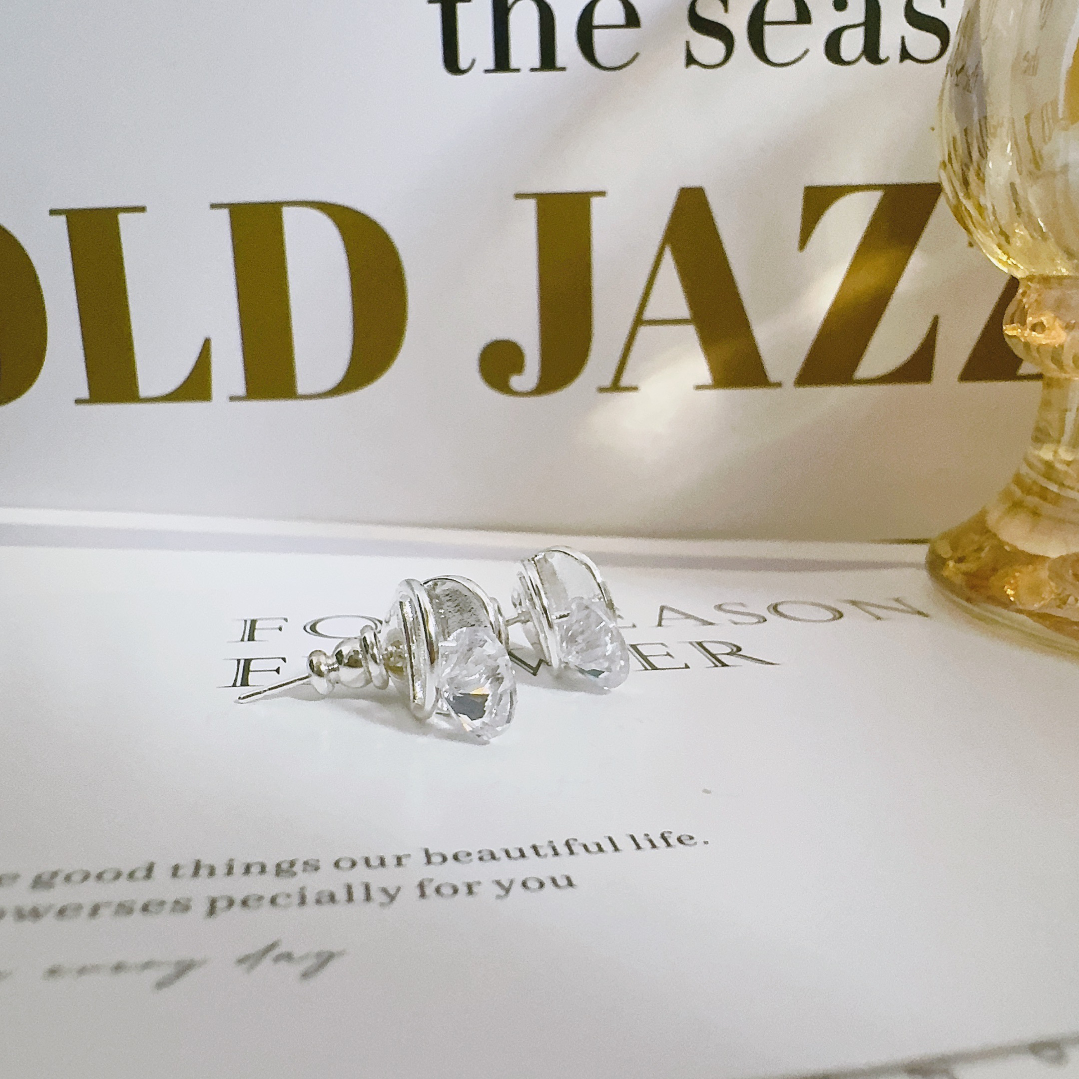 铜合金锆石耳饰 4455 字母活动钻