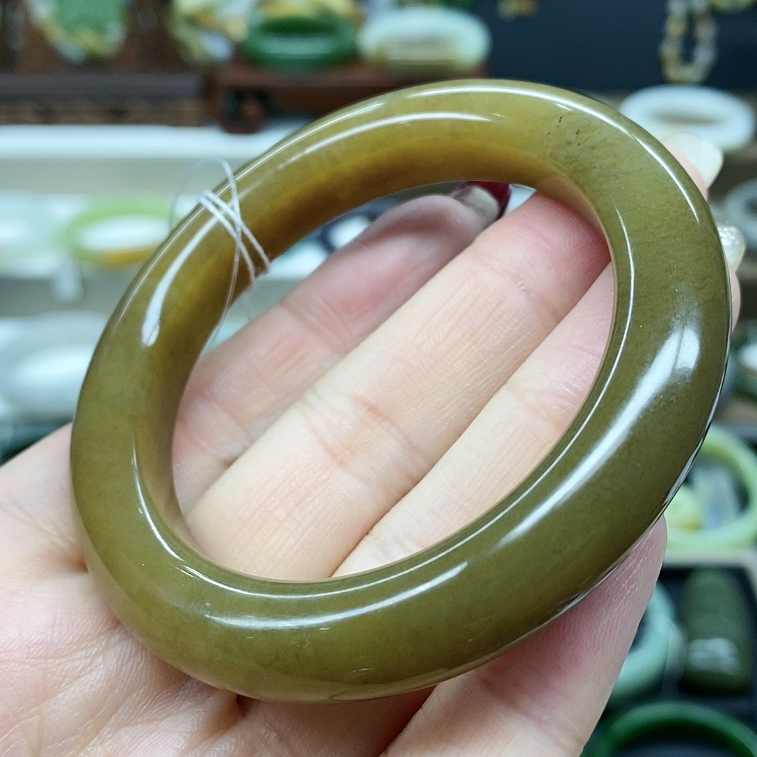 【闪购商品】和田玉手镯未镶嵌和田玉且末红糖