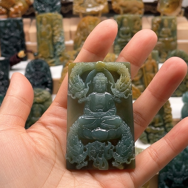 翡翠颈饰未镶嵌烟****烟天然翡翠A货大日