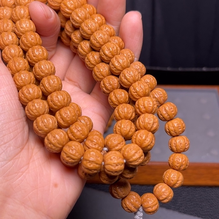 吊坠猴头核桃11八愣脖挂108颗三件套