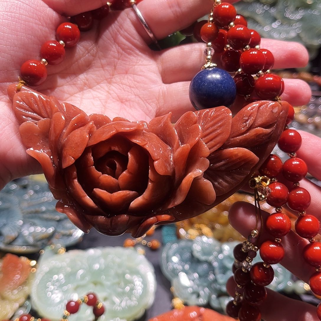 岫玉未镶嵌毛衣链?****?