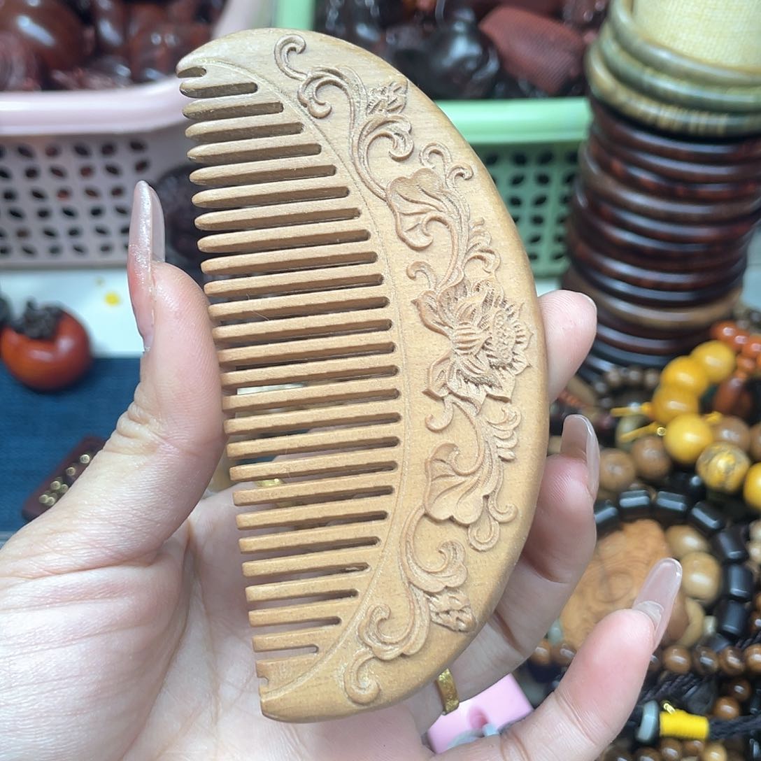 维腊木（绿檀）无事牌