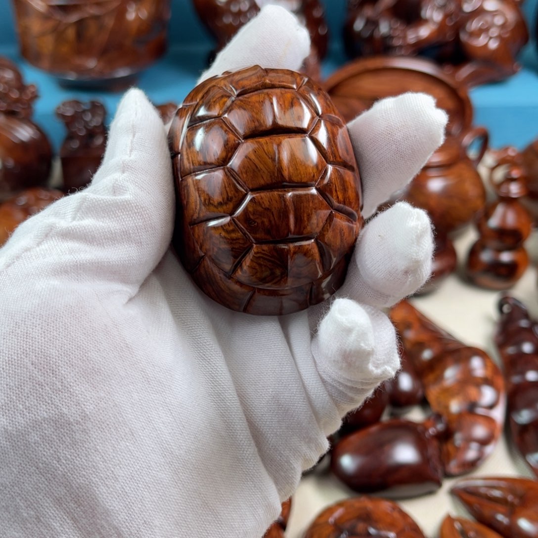 黄花梨/降香黄檀把件道*道龟壳