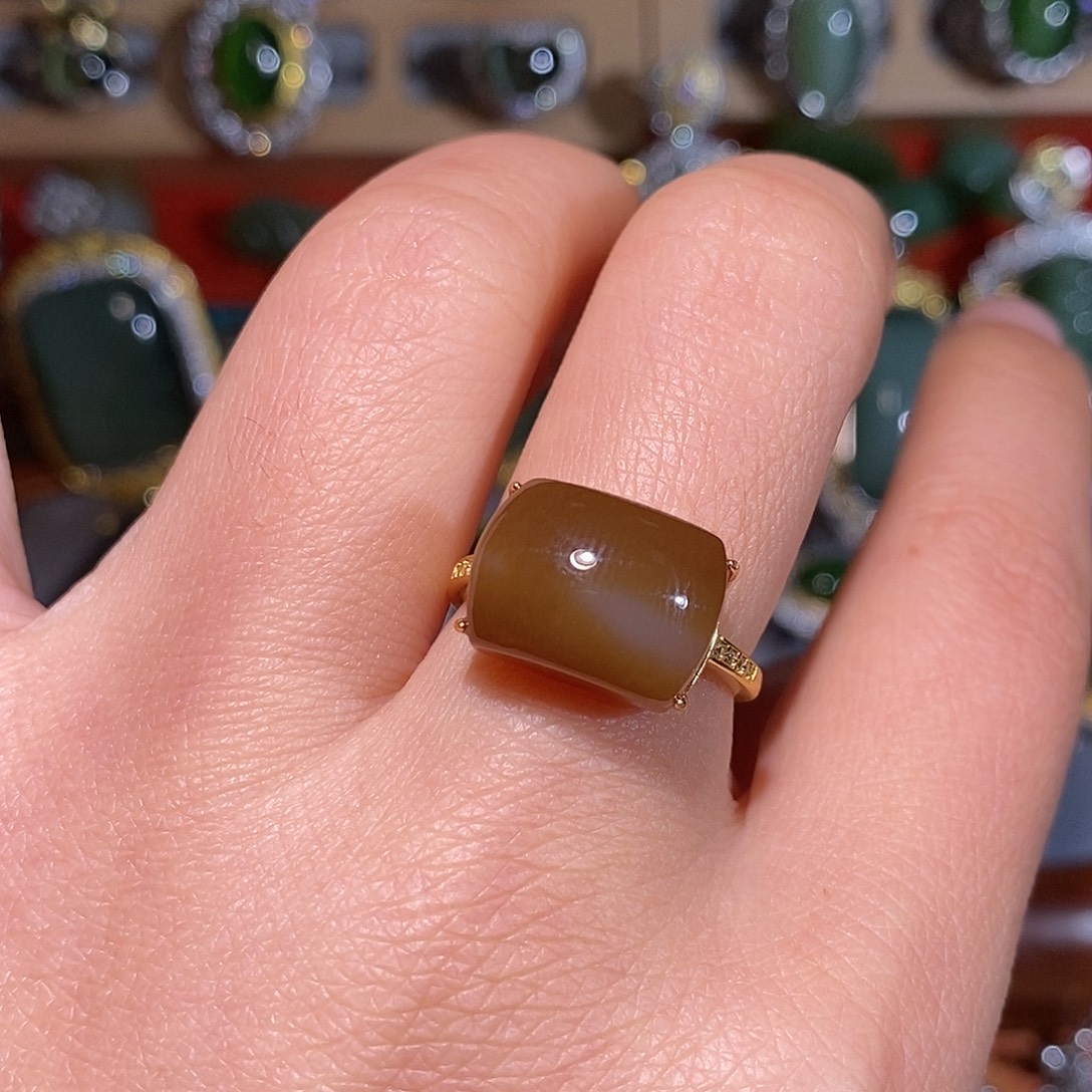 和田玉（糖玉）银S925镀金镶嵌戒指