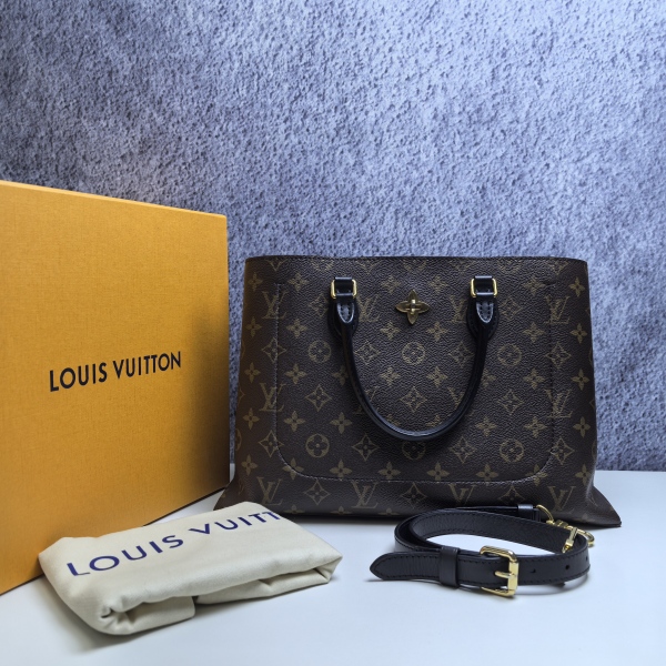 95新/路易威登/包包/250131IQ0024/C11929457797