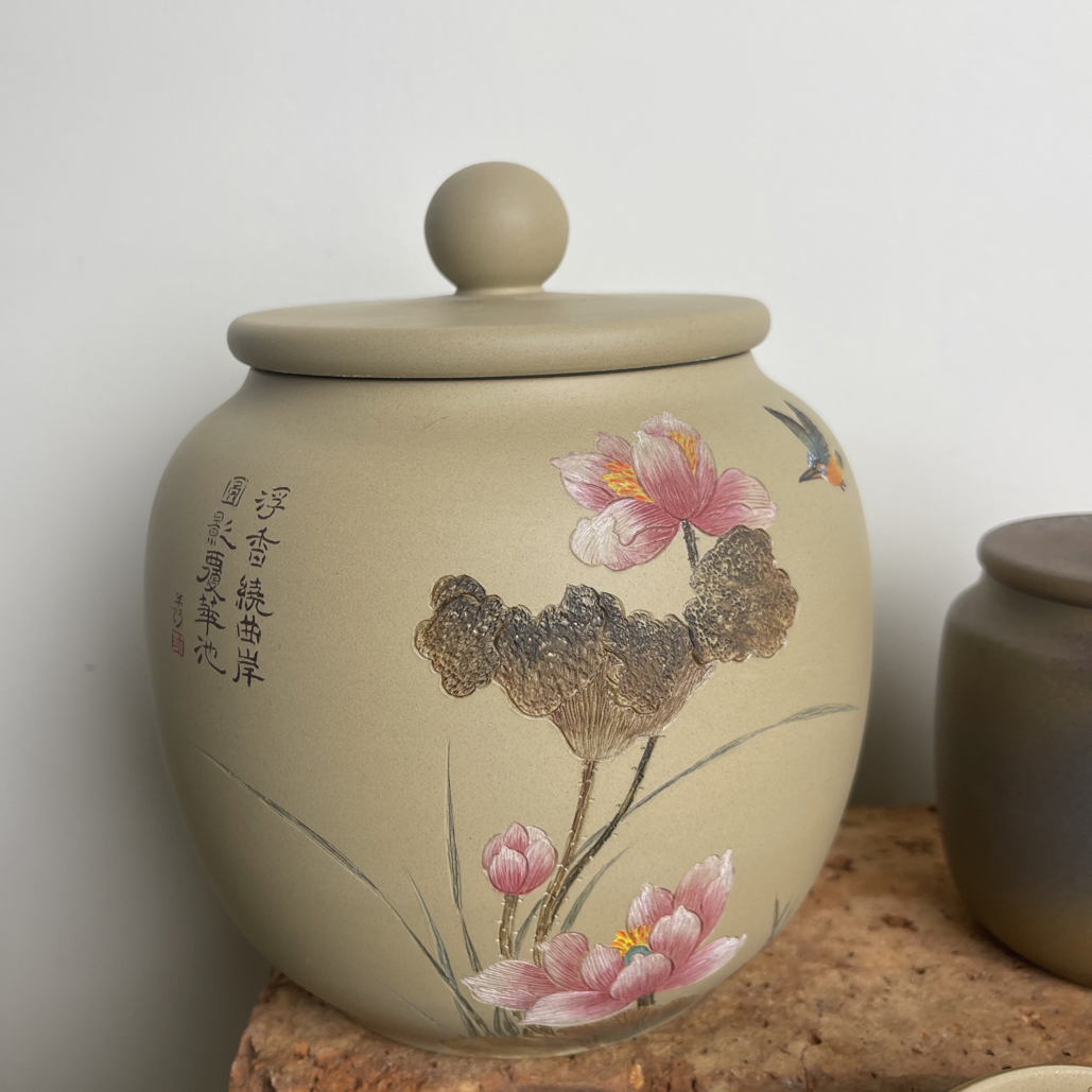 白泥精品茶叶罐子