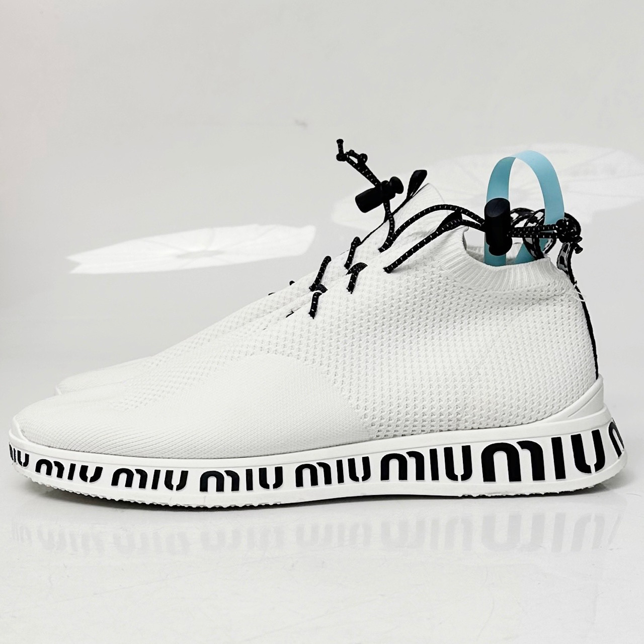 95新 MIU MIU/缪缪 39码 运动鞋 99新 lm1049