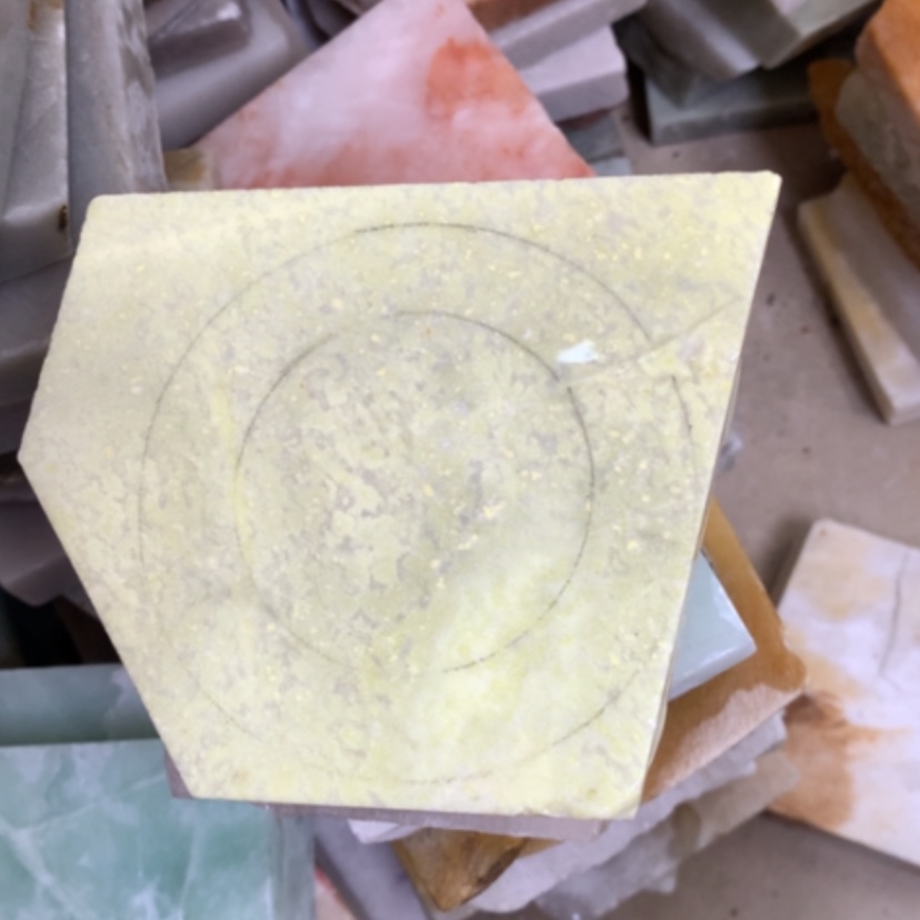 【闪购商品】石英岩玉手镯未镶嵌菜花奶黄