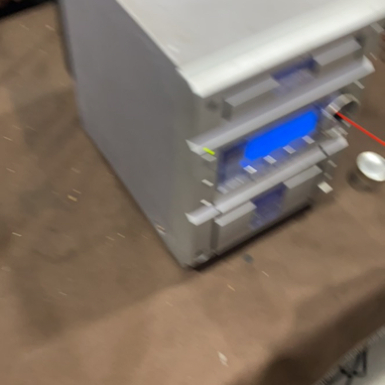 9新  J V  C不读谍