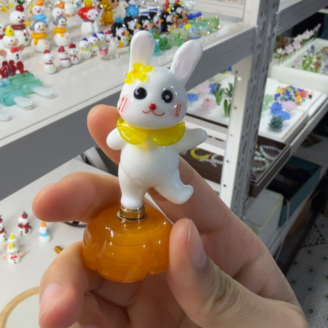 琉璃手工艺品旋转小兔