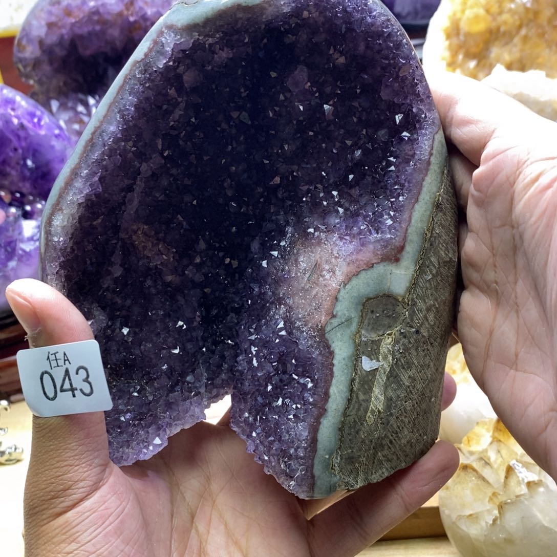 未镶嵌大型摆件（非配饰）水晶