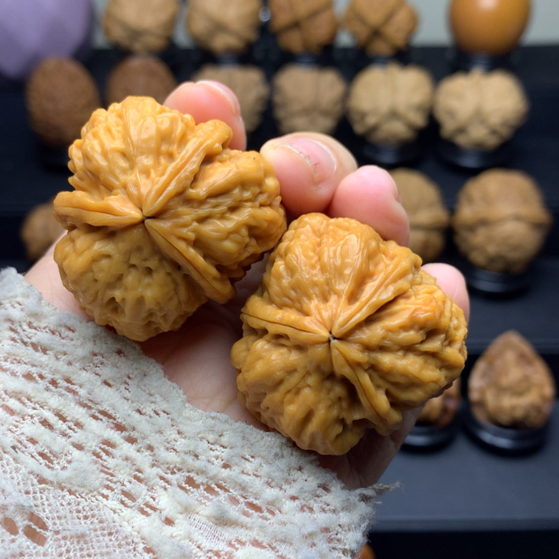 【闪购商品】文玩核桃吊坠三棱
