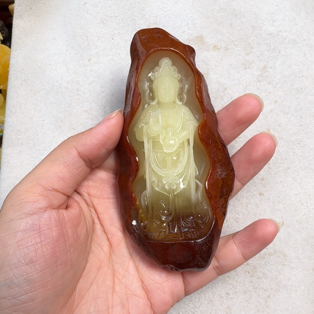 蜜蜡未镶嵌珠宝奇石