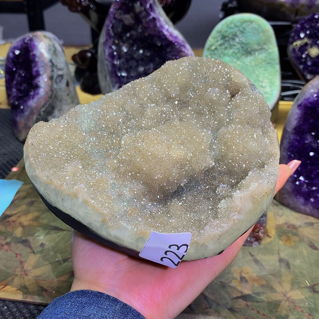 紫晶大型摆件（非配饰）未镶嵌