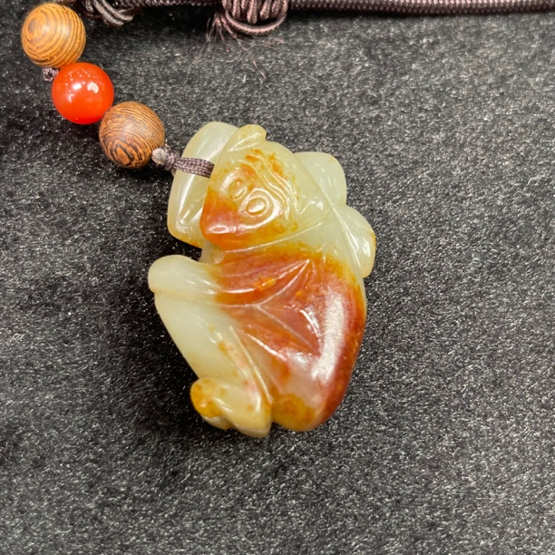 臻藏（8A）和田玉灵猴2504080158