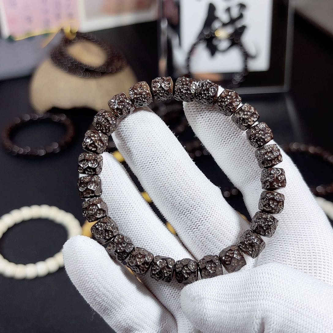 椰蒂吊坠东**爷原生态98玄凯无相