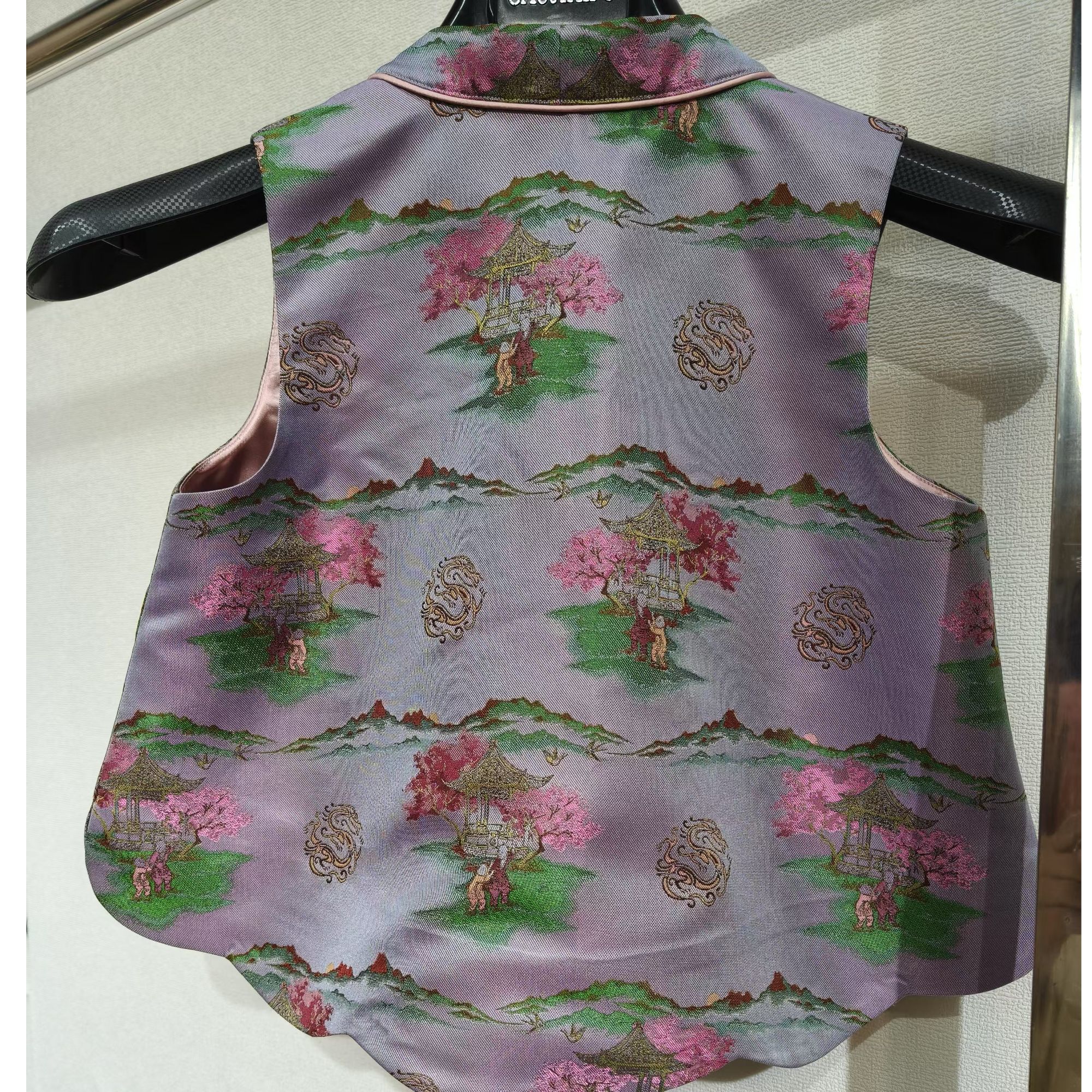 人间四月天儿童马甲