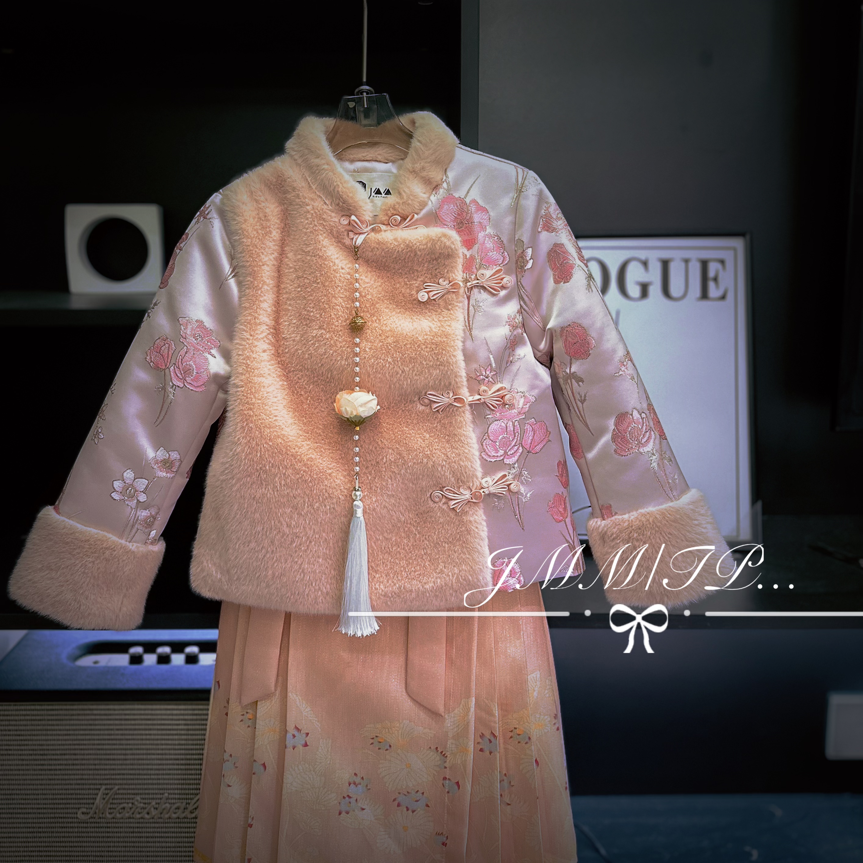 【秋冬款】设计师设计款秋冬加绒国风马面裙套装