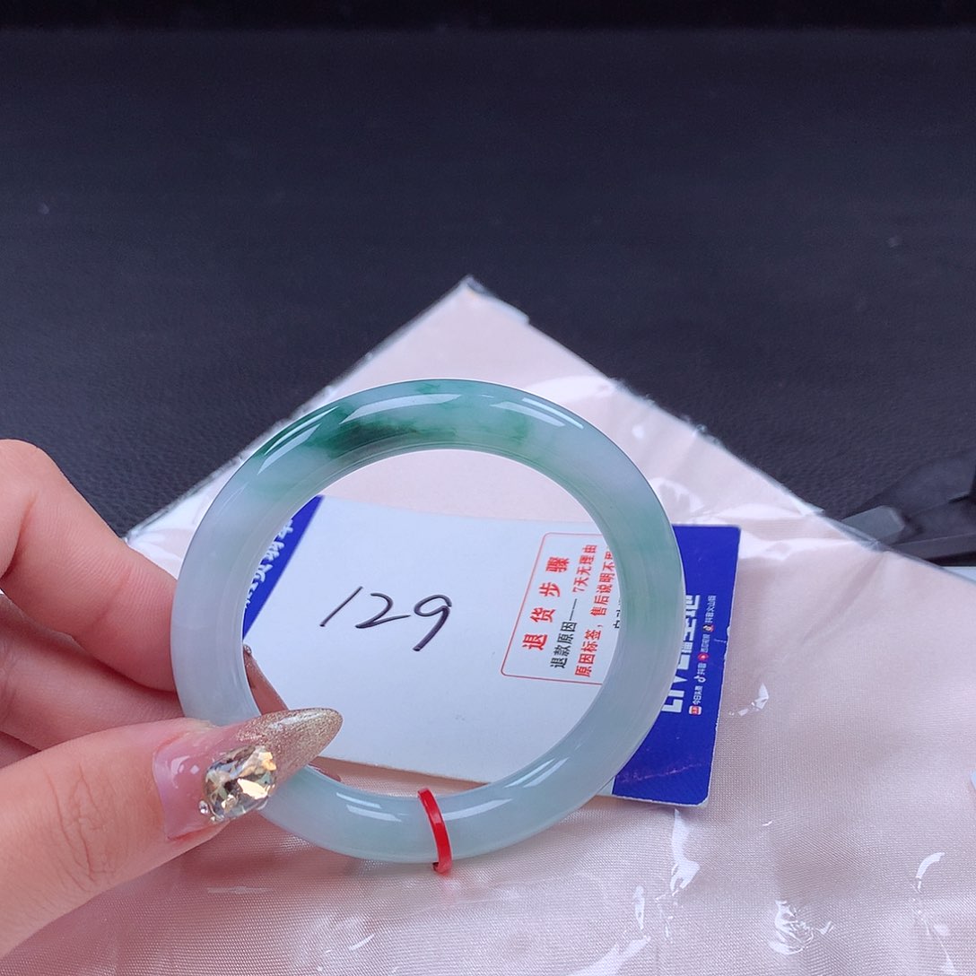 翡翠手镯未镶嵌手镯001704