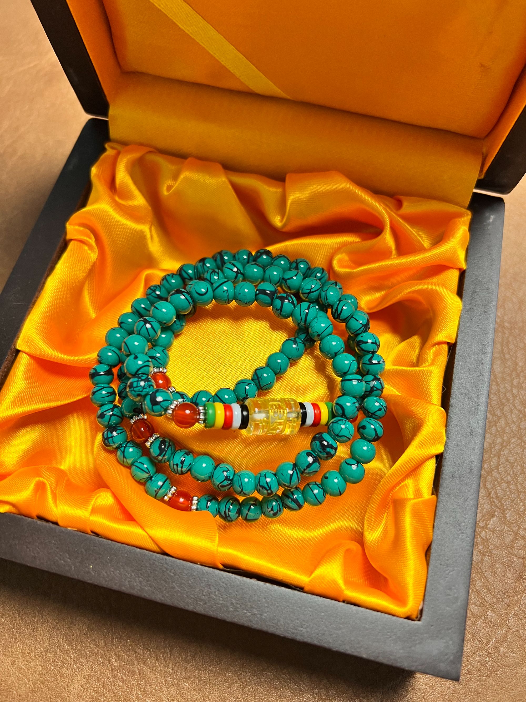 024-蓝色108颗带粉色珠子