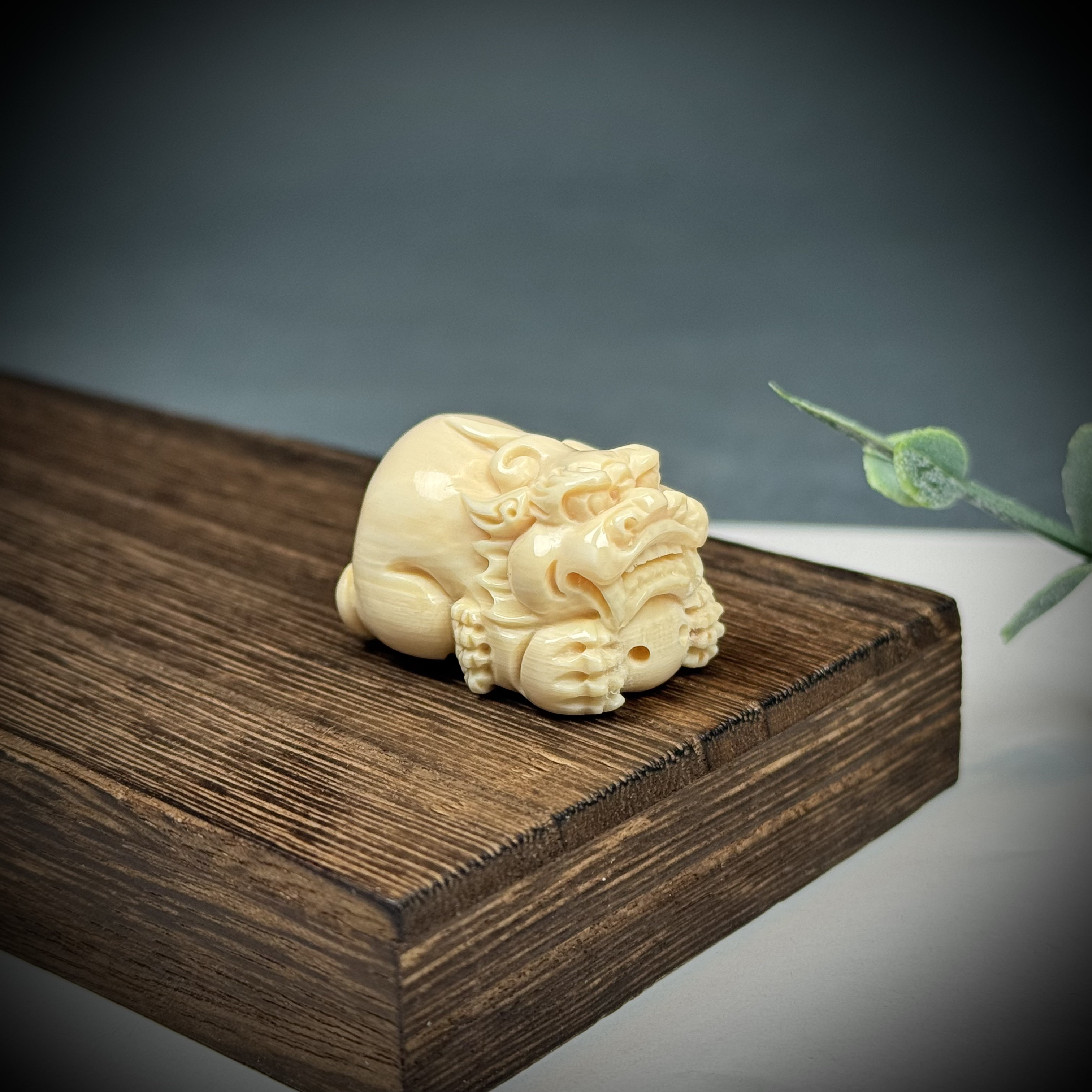 H97-53天然猛犸牙 雕刻貔貅21.5*29.8*20mm支持复检假一罚十