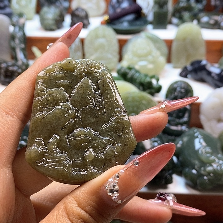 和田玉颈饰未镶嵌