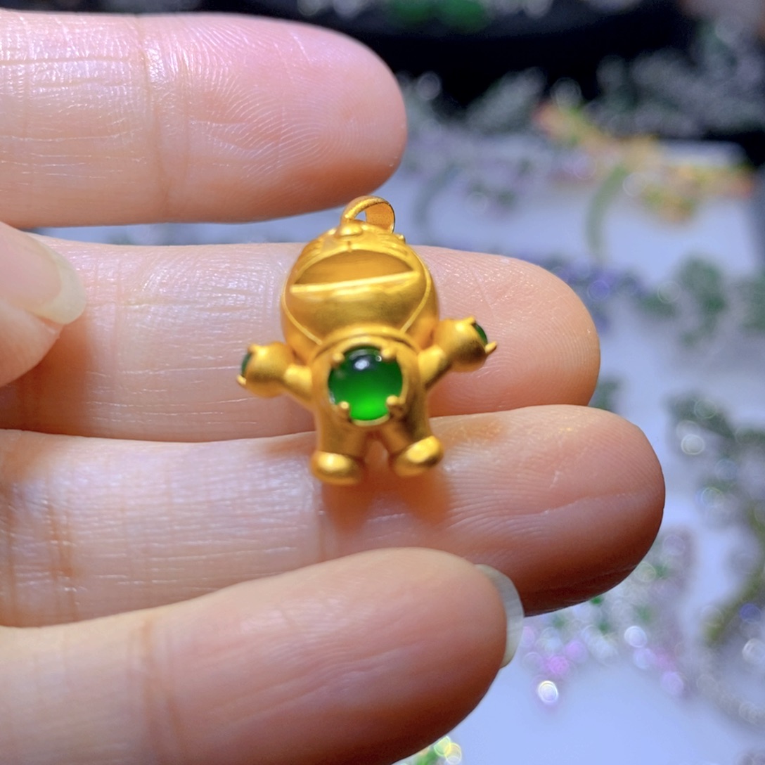 翡翠颈饰银S925镶嵌天然翡翠