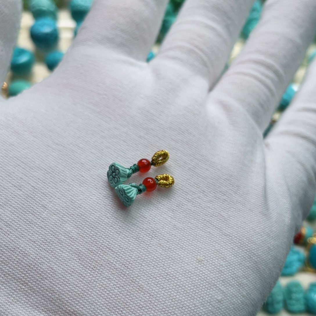 南红玛瑙颈饰未镶嵌