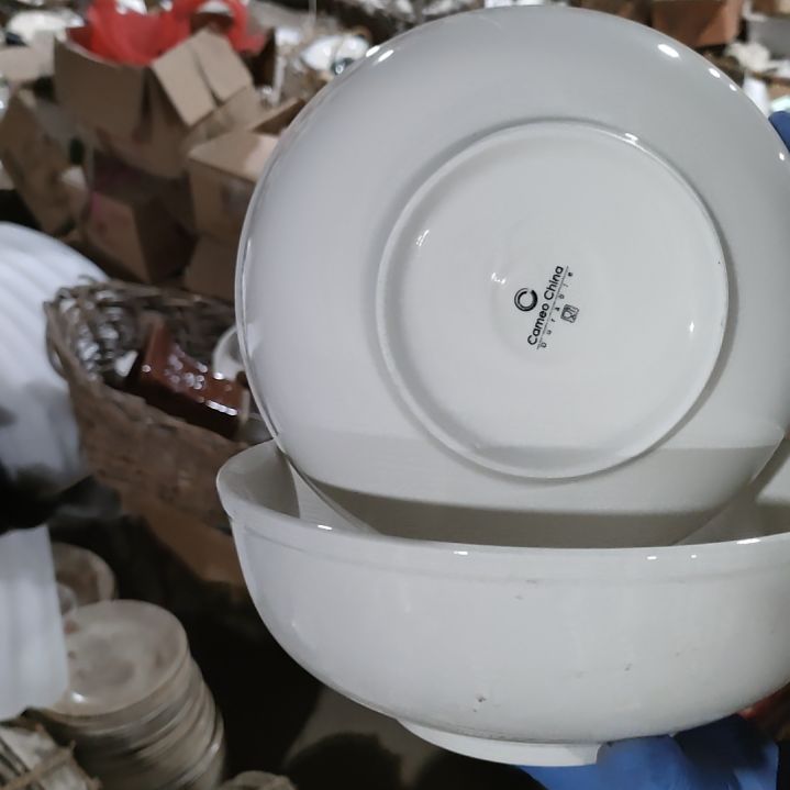 摆件陶瓷盘子碗啥都有