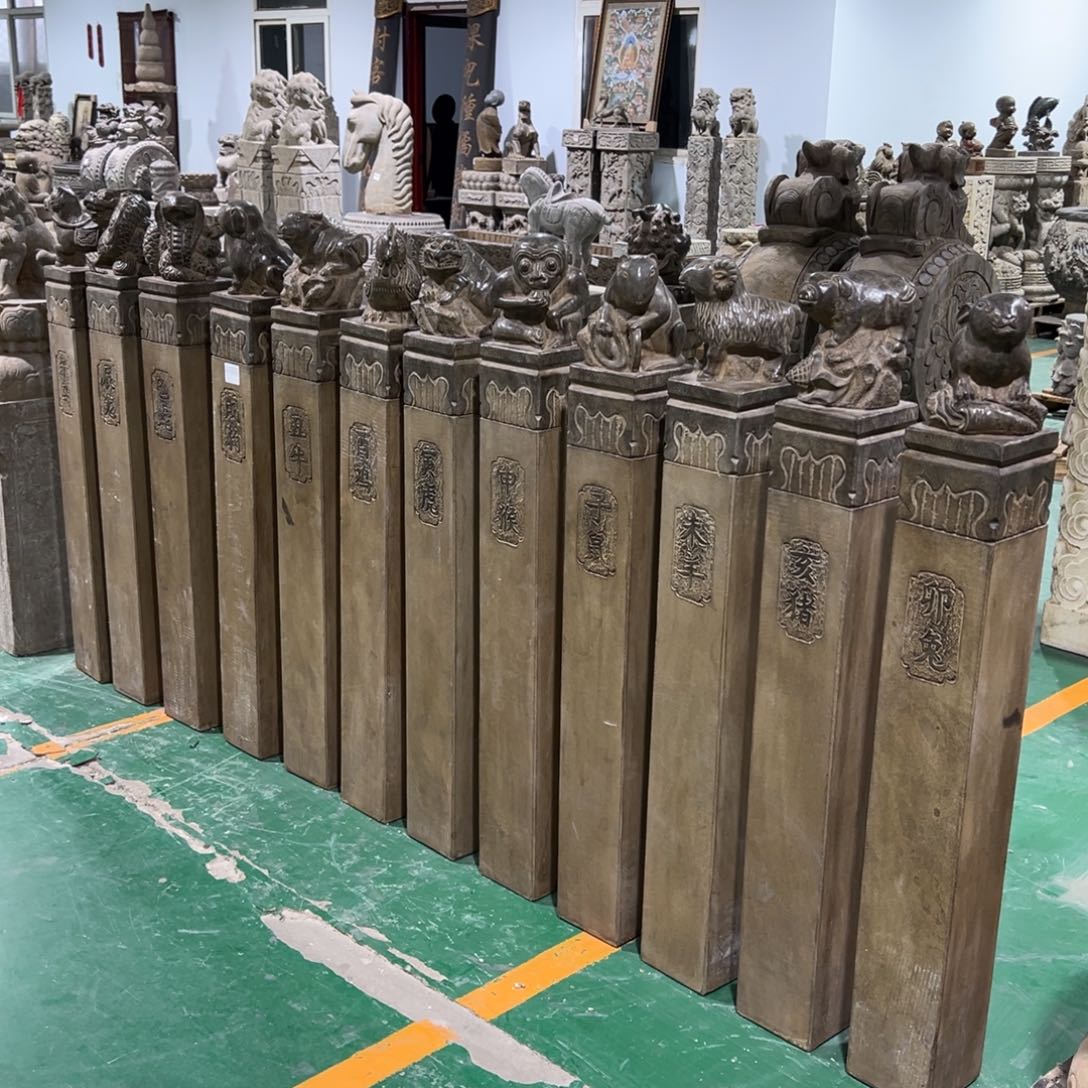 天然青石，竞拍不包邮，十二生肖