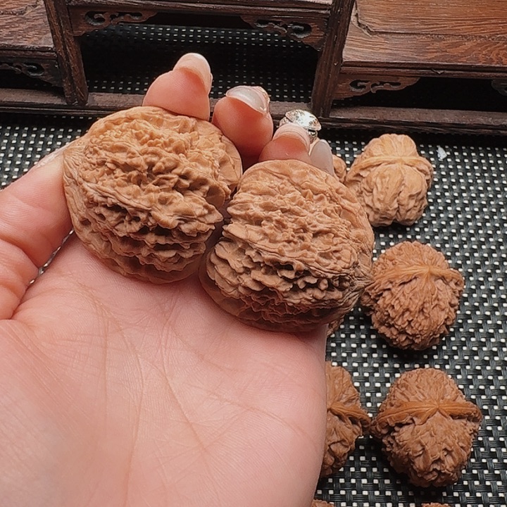 文玩核桃把件满天星40