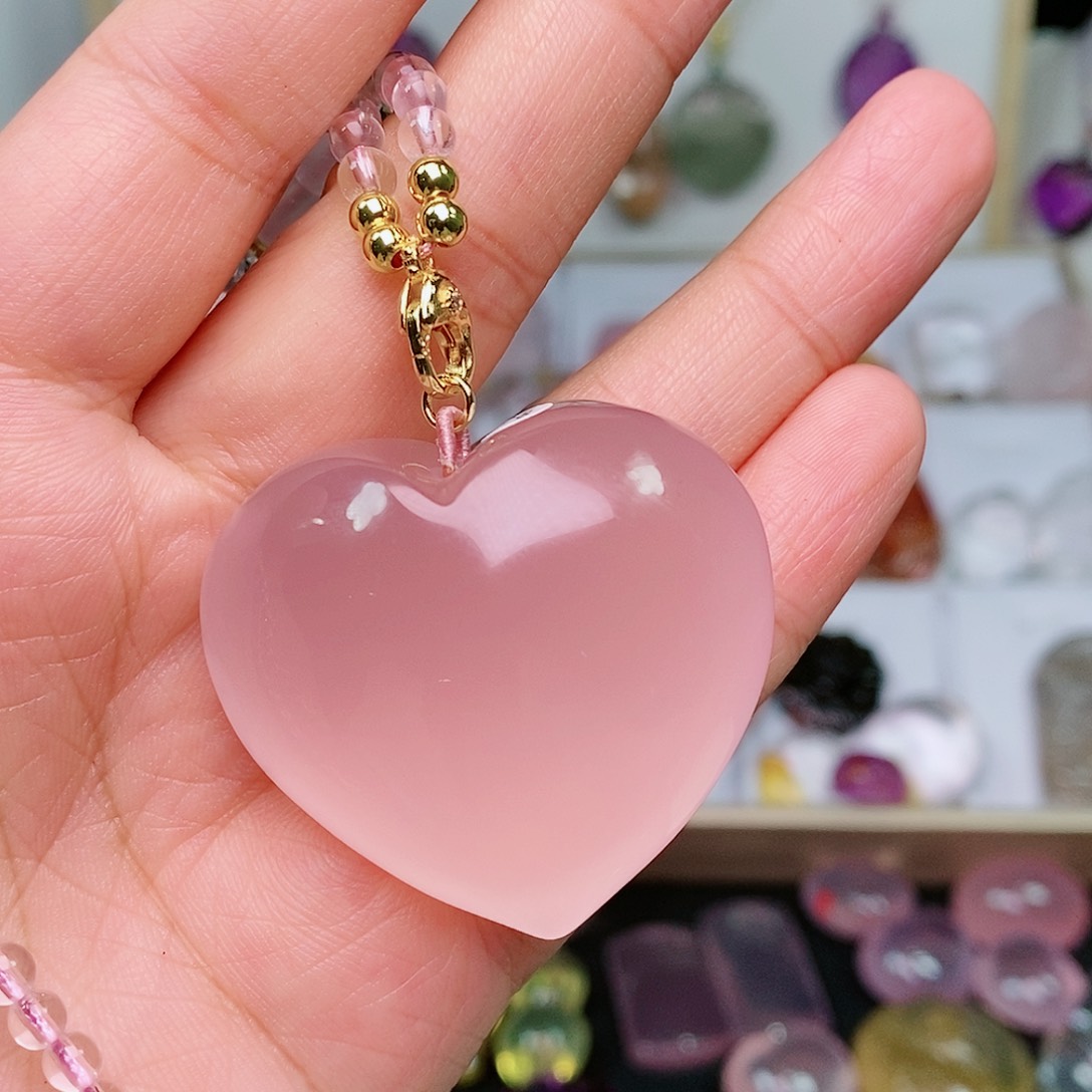 水晶吊坠(赠链)未镶嵌