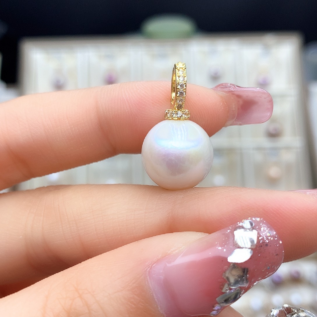 淡水珍珠颈饰合金