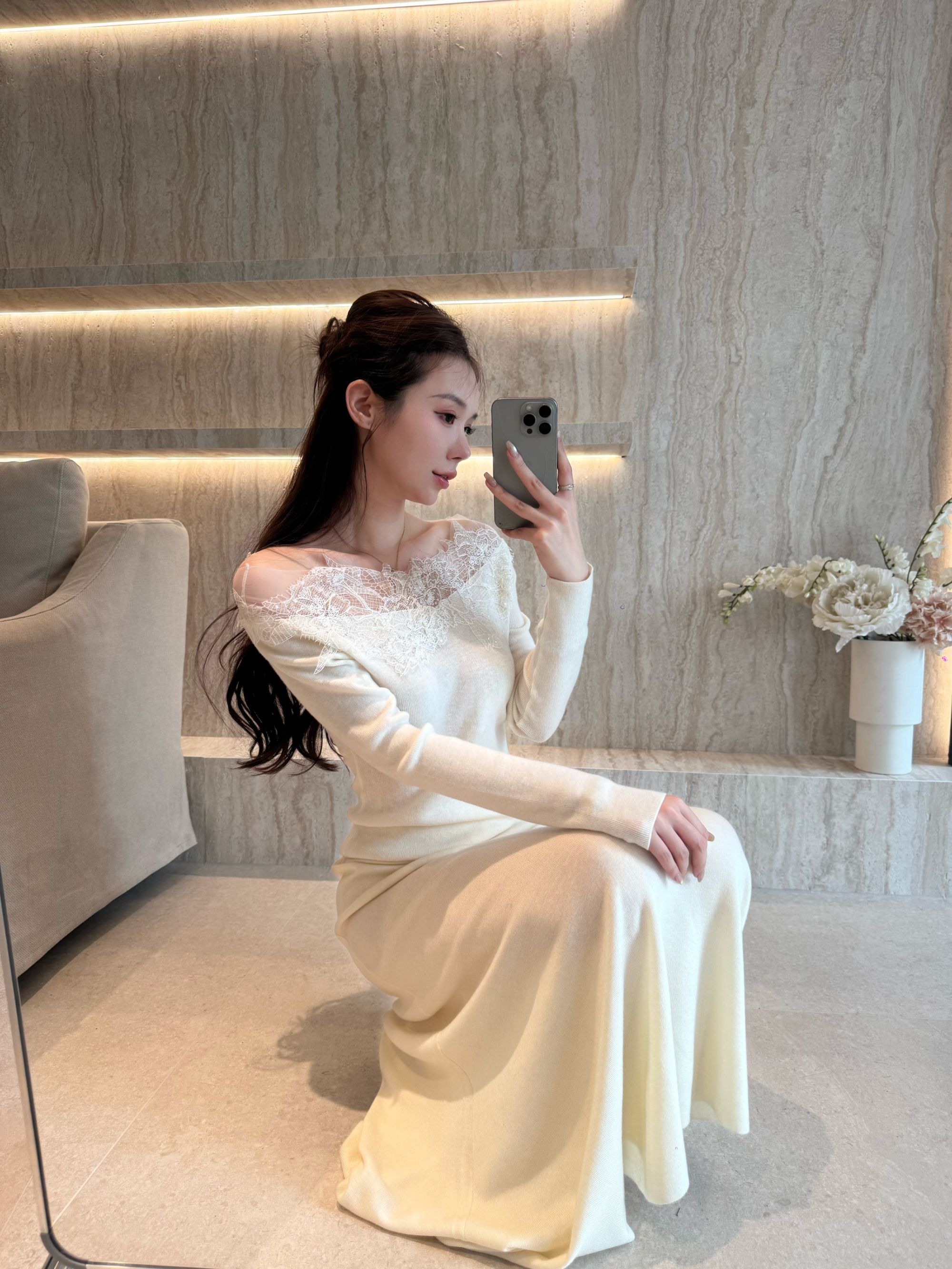 ACHI大也池◆绮梦蔷薇~秋冬重工蕾丝一字领绵羊毛针织修身打底衫