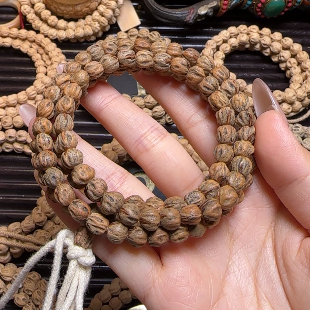 柏香籽/百香籽吊坠