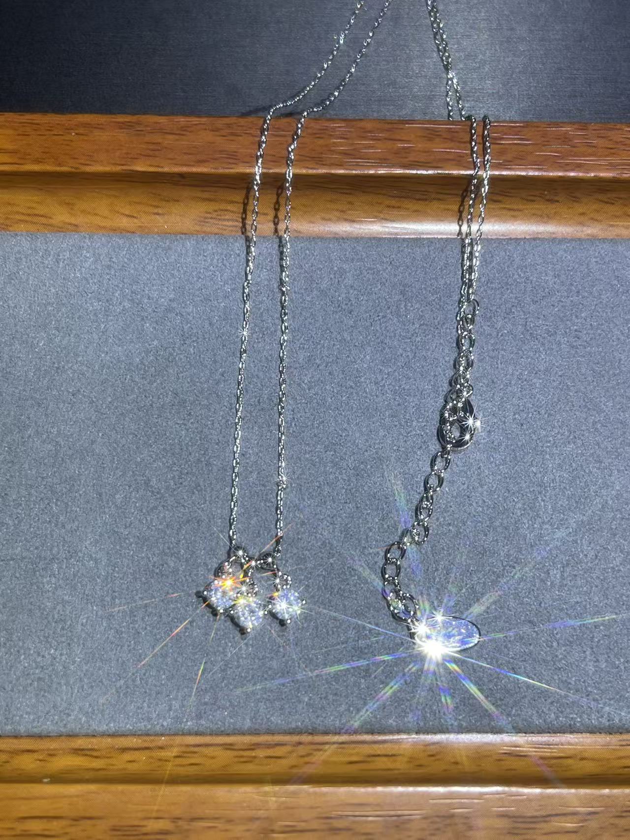 a9010白色四爪一体链多样性发货