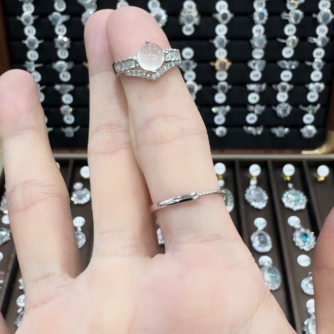 蛇纹石玉戒指银S925镶嵌啾****蛋