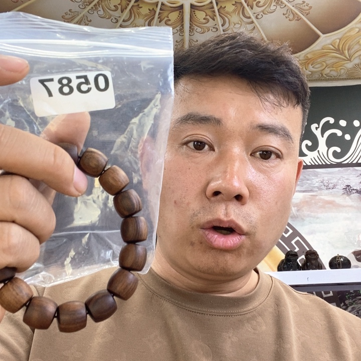 大果紫檀（缅甸花梨）587