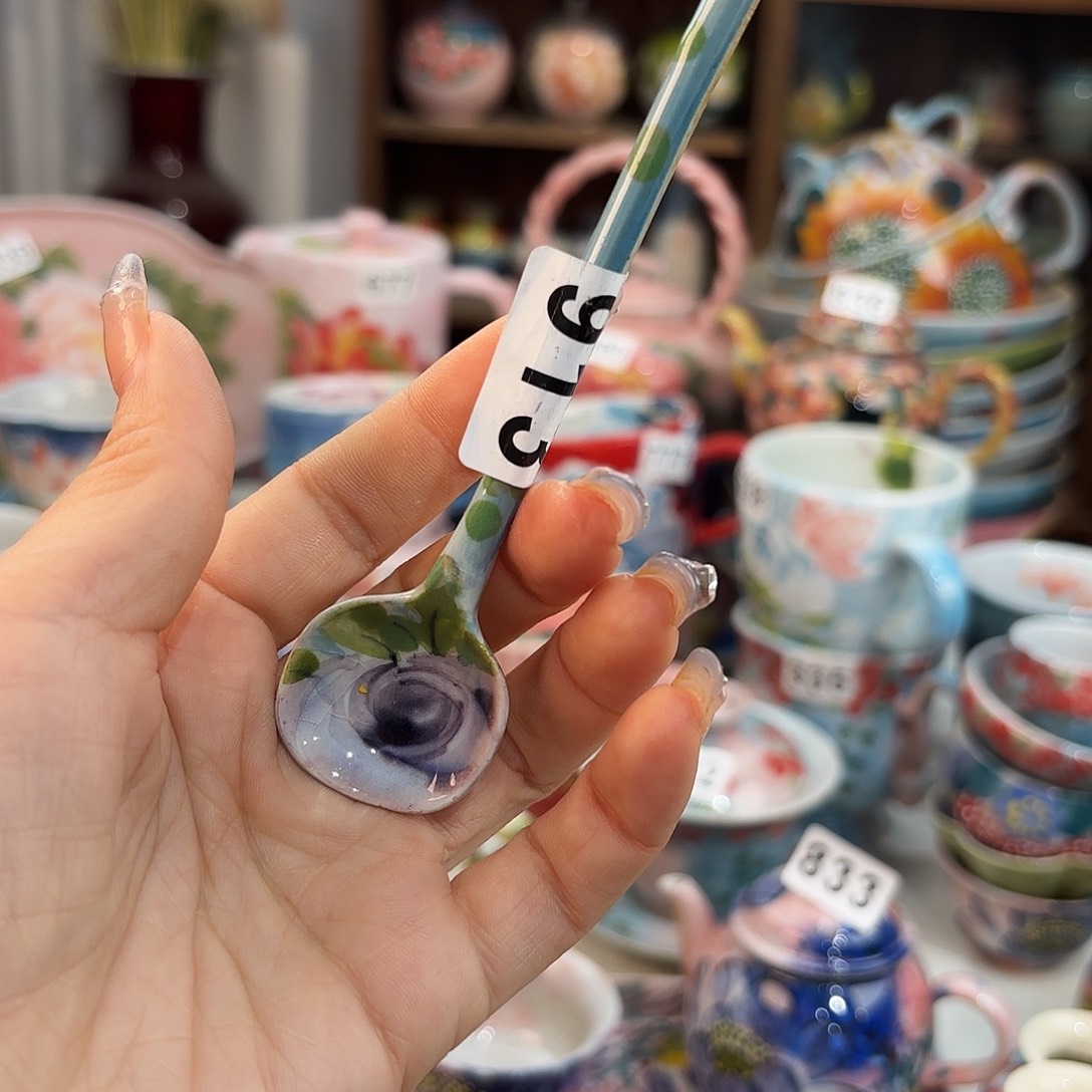 瓷片在这部影片当中