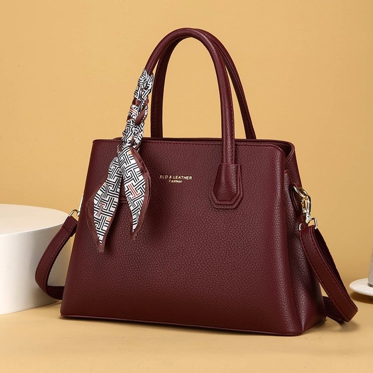 女士时尚潮流妈妈喜事婆婆休闲大气酒红包红色包包轻奢百搭625