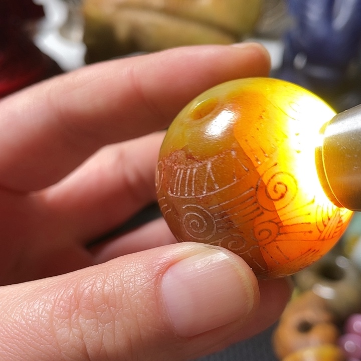 吊坠紫金钵盂菩提