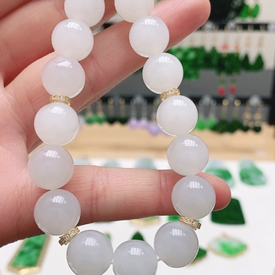 和田玉（糖玉）未镶嵌手链