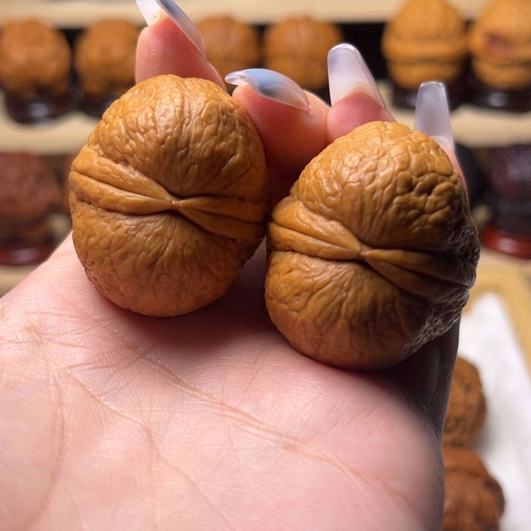 糖***妹文玩核桃把件6x萌萌包38尺