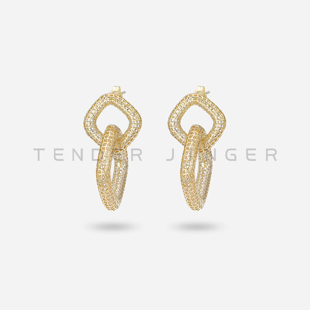 Tender Jinger 铜合金耳饰 ｜欧美新款S925银针金镂交织方耳饰轻奢
